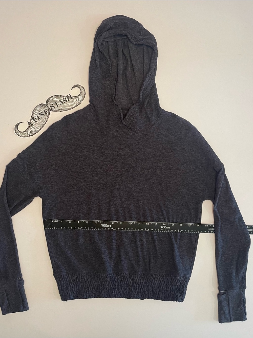 Lululemon Heathered Black Nulu Knit Women's 4 Pullover Hoodie